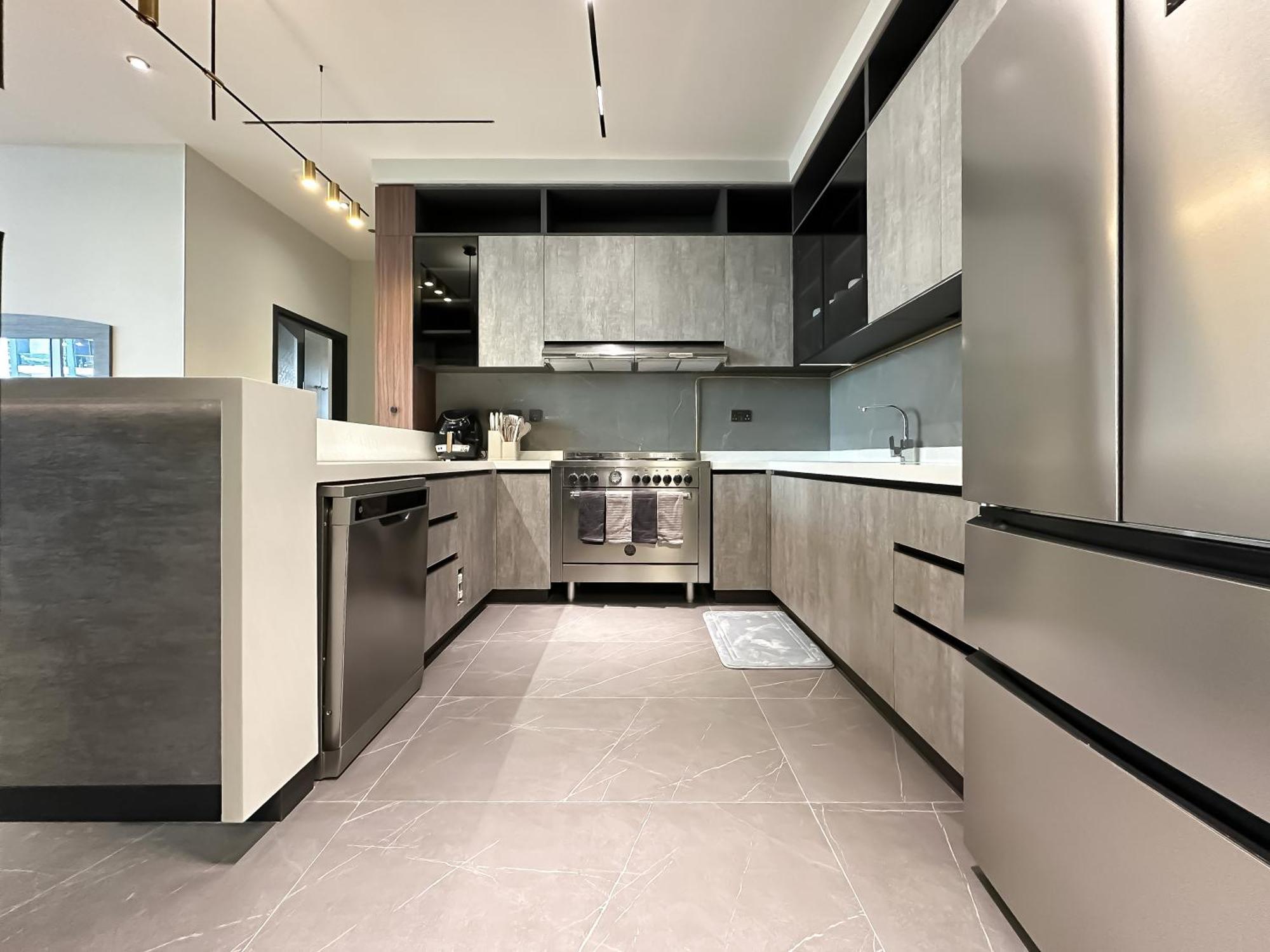 Apartment Trophy-unveil The Charm Of Modern Living In Jlt