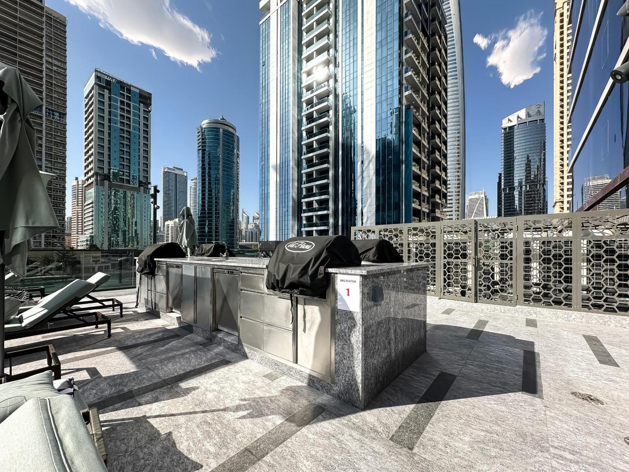 Apartment Trophy-unveil The Charm Of Modern Living In Jlt Dubai